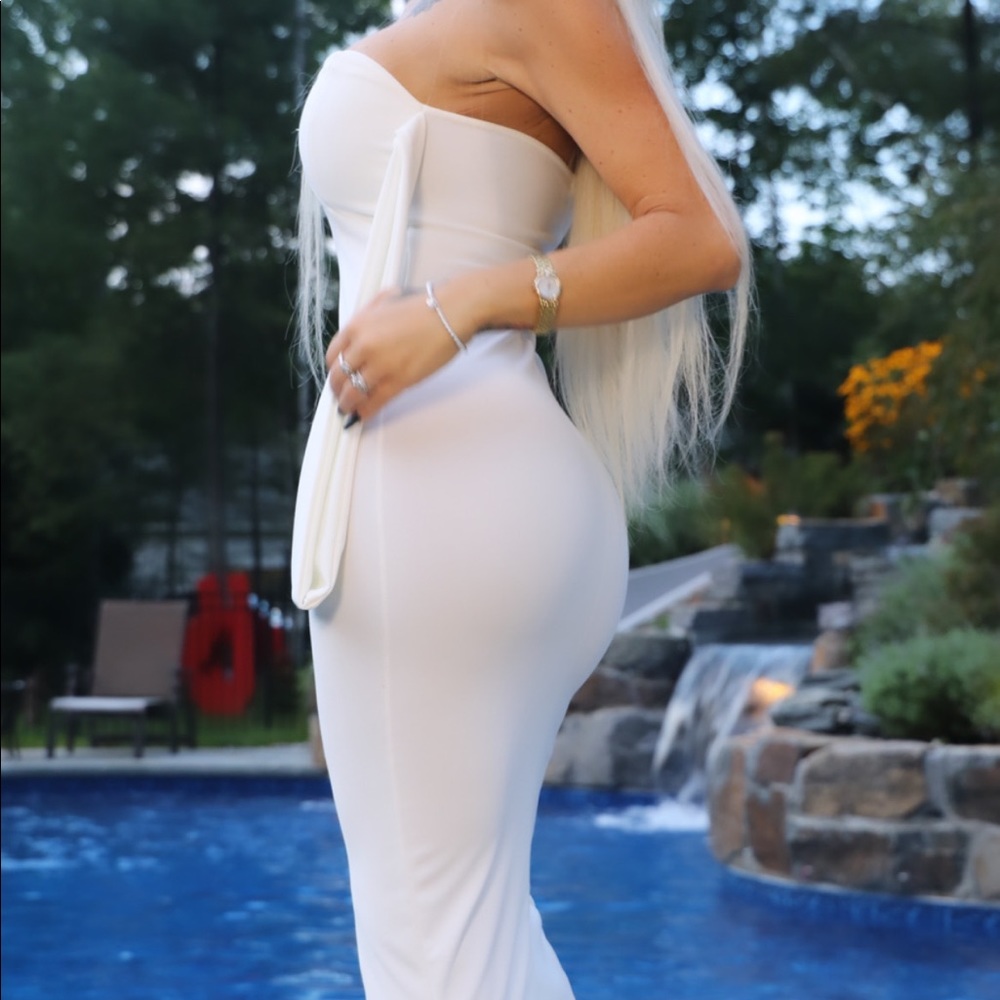 Stunning missguided strapless white maxi dress XS - Picture 15 of 15
